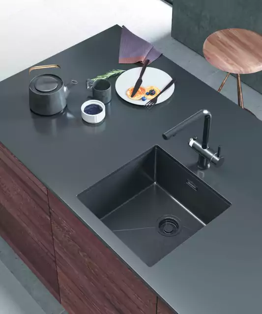 Omoikiri Taki 44-U/IF.3