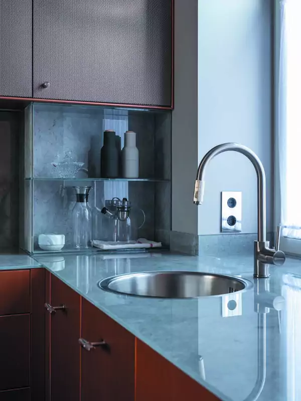 Omoikiri Toya 42-U/IF.2